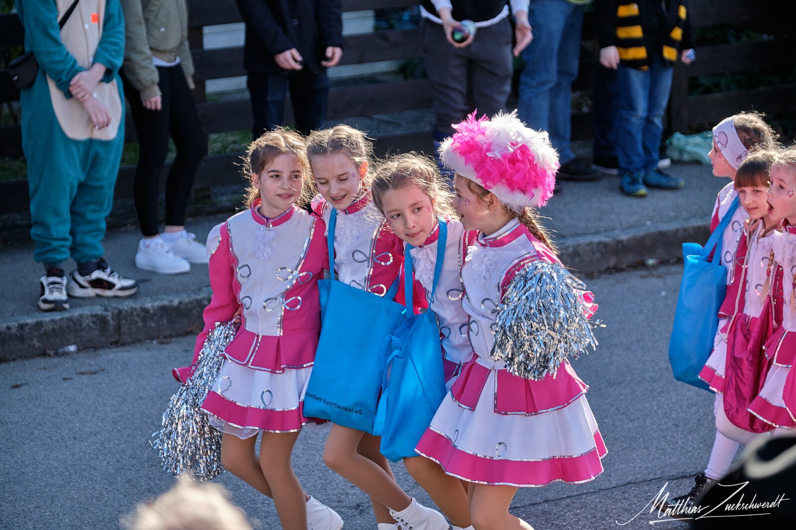 fasching-laufen-23-02-21-14-43-12.jpg