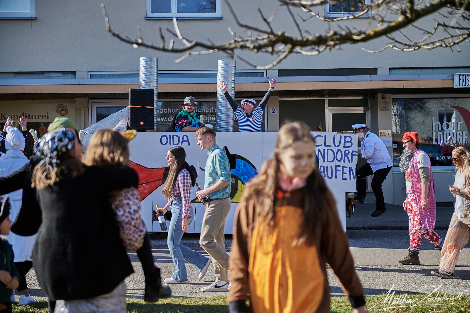 fasching-laufen-23-02-21-13-43-08.jpg